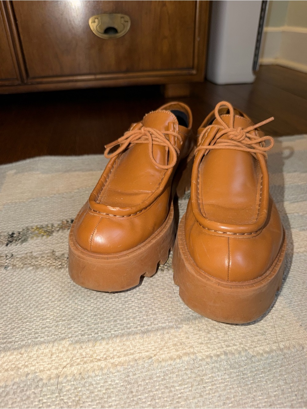 Zara Women's Tan Platform Loafers